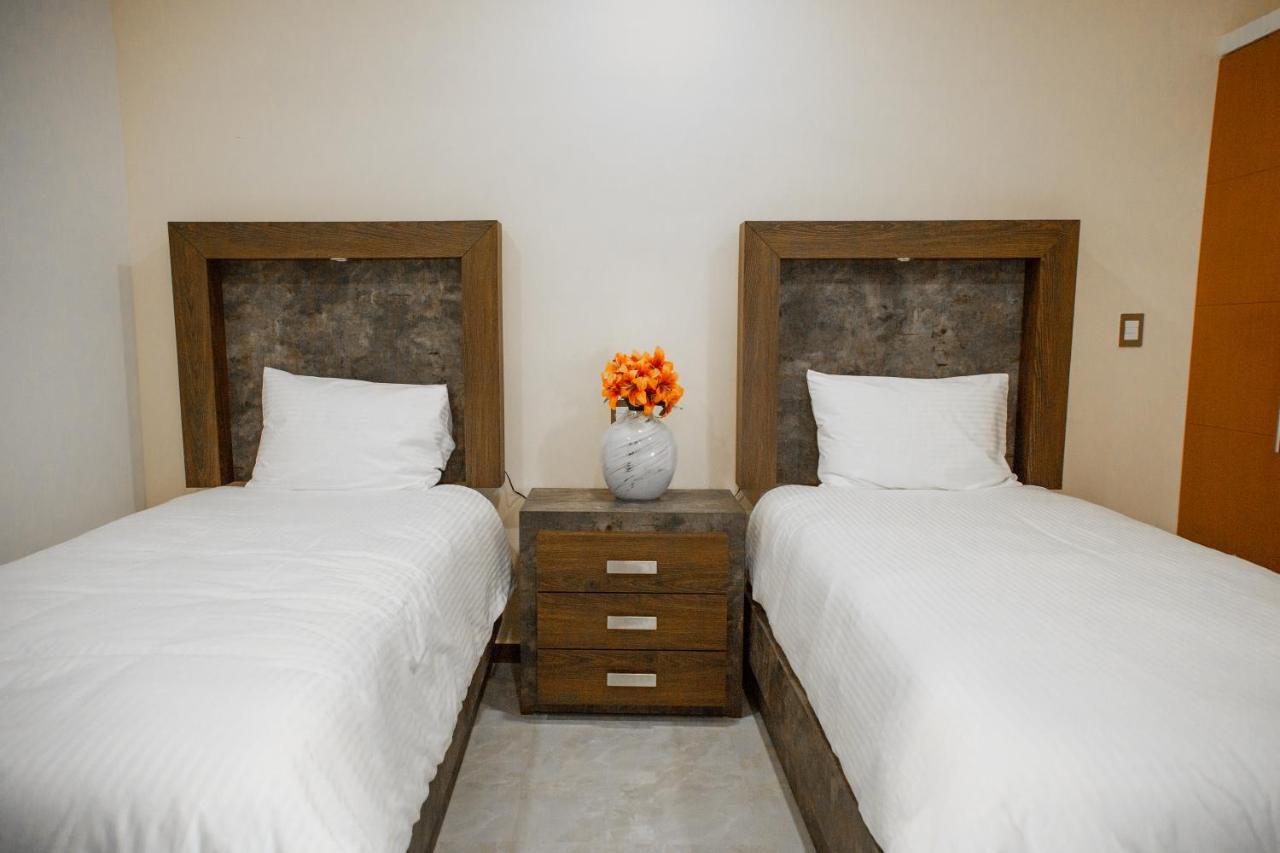 Tres Soles Apartments Канкун Екстер'єр фото